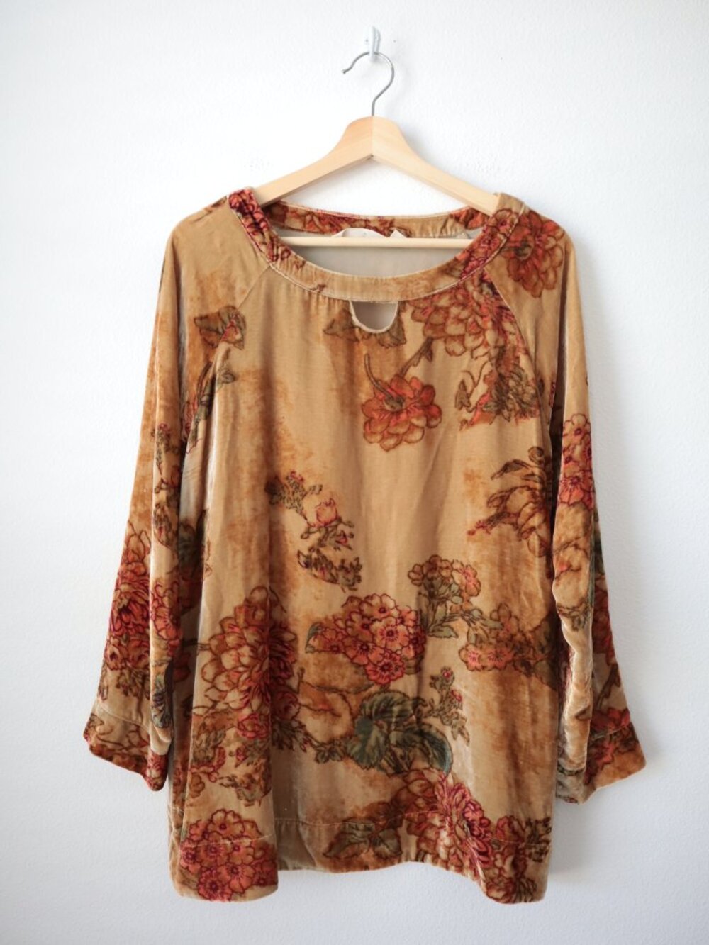 Soft Surroundings Victoria Velvet Silk Blend Top | M